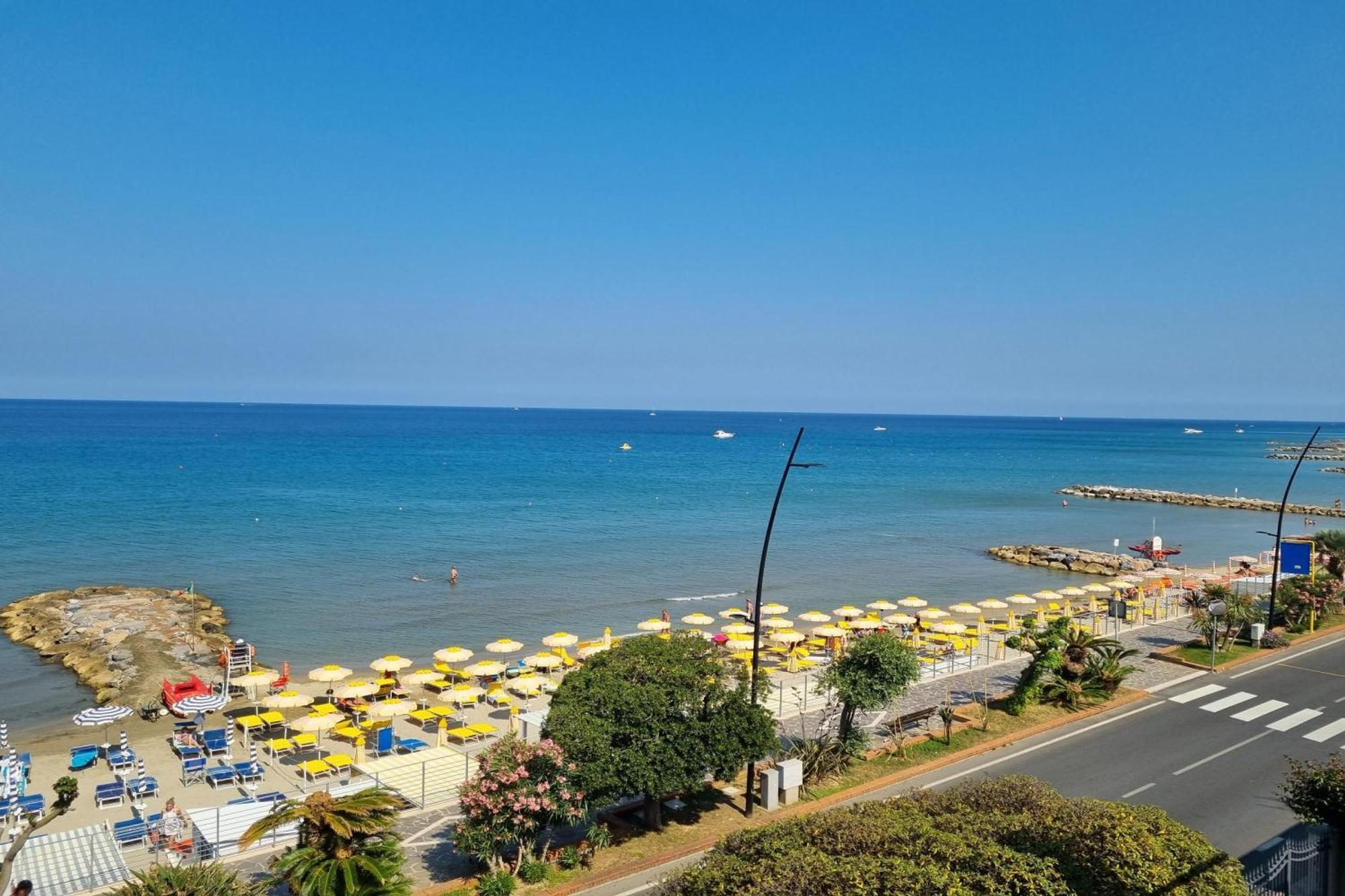 Laigueglia Beach - Happy Rentals Ngoại thất bức ảnh